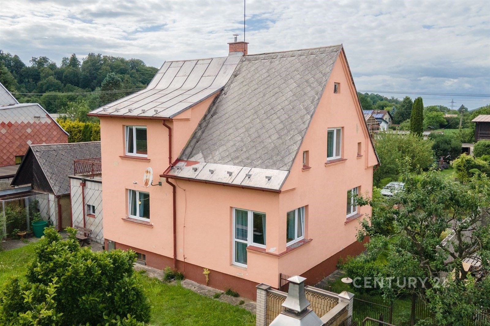 Prodej domu 141 m² - foto 1