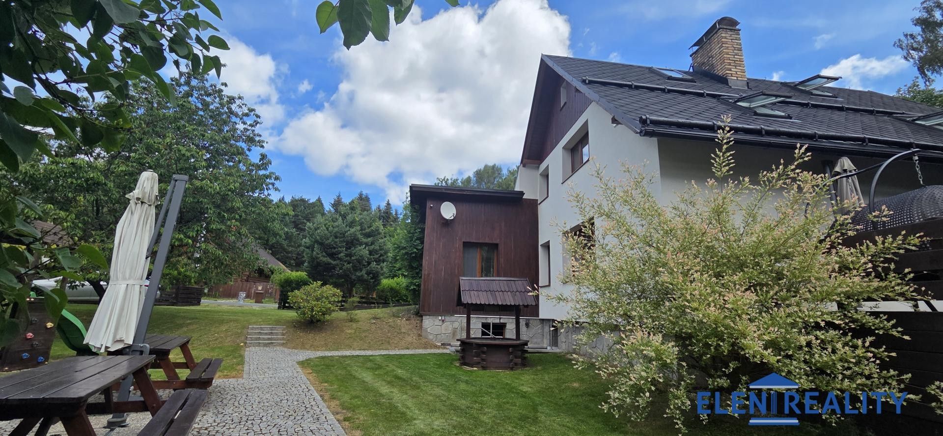Prodej komerčního prostoru 320 m² - foto 8