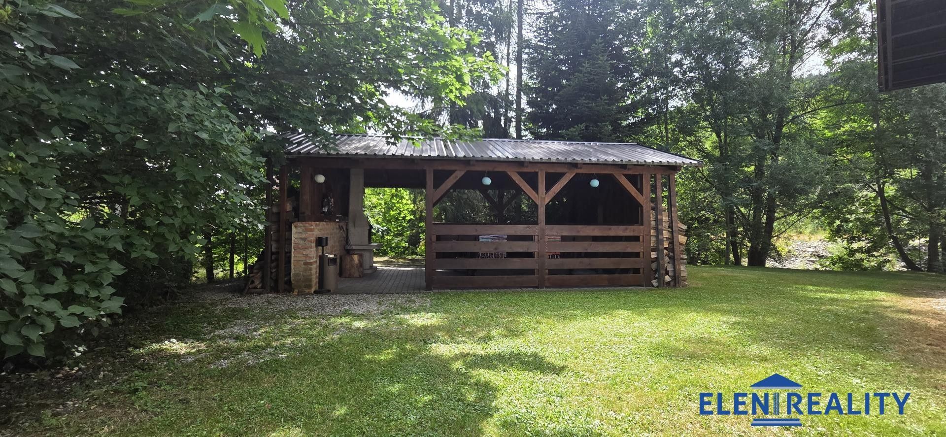 Prodej komerčního prostoru 320 m² - foto 5