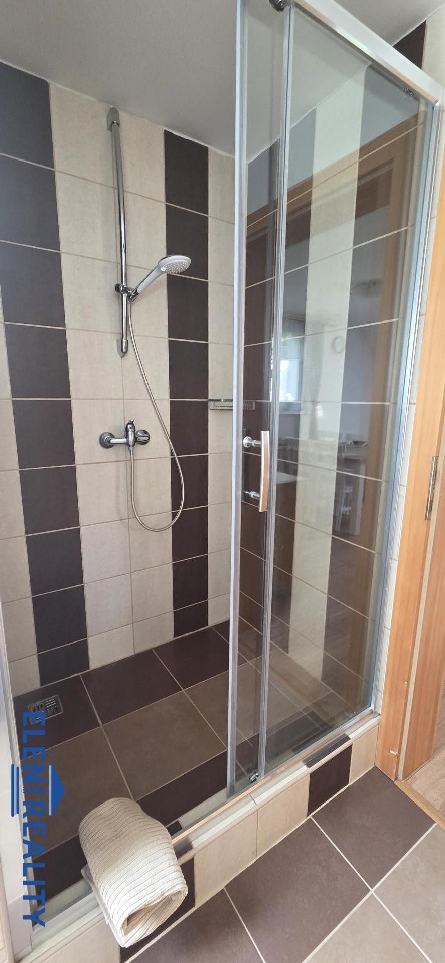 Prodej komerčního prostoru 320 m² - foto 19