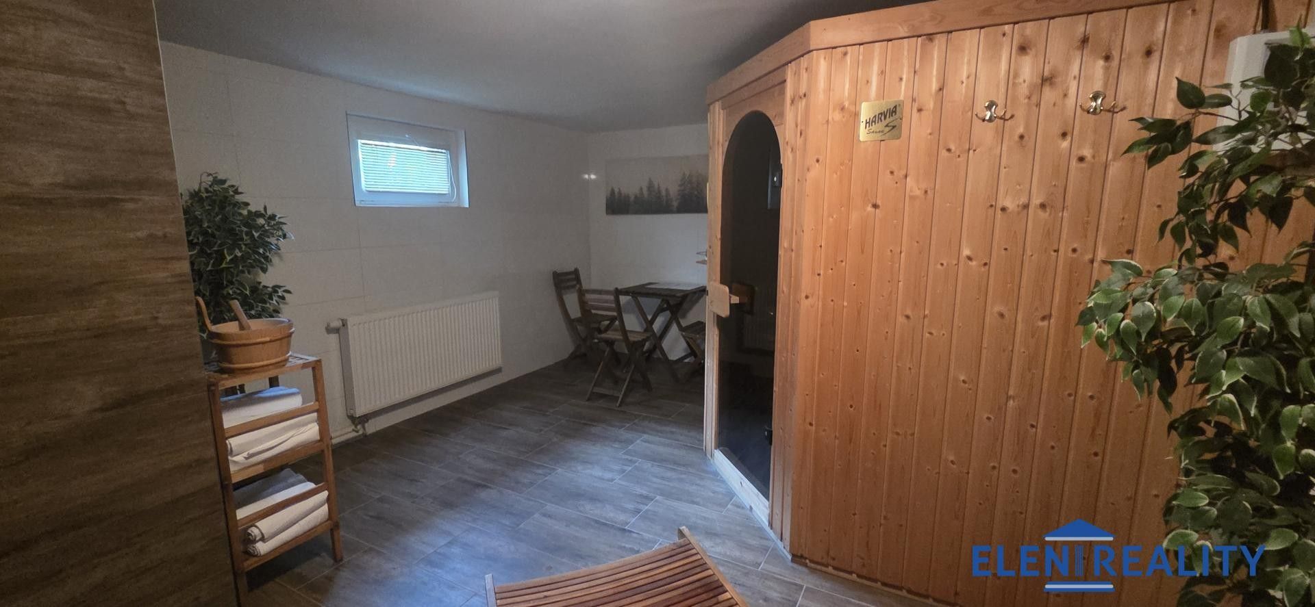 Prodej komerčního prostoru 320 m² - foto 30