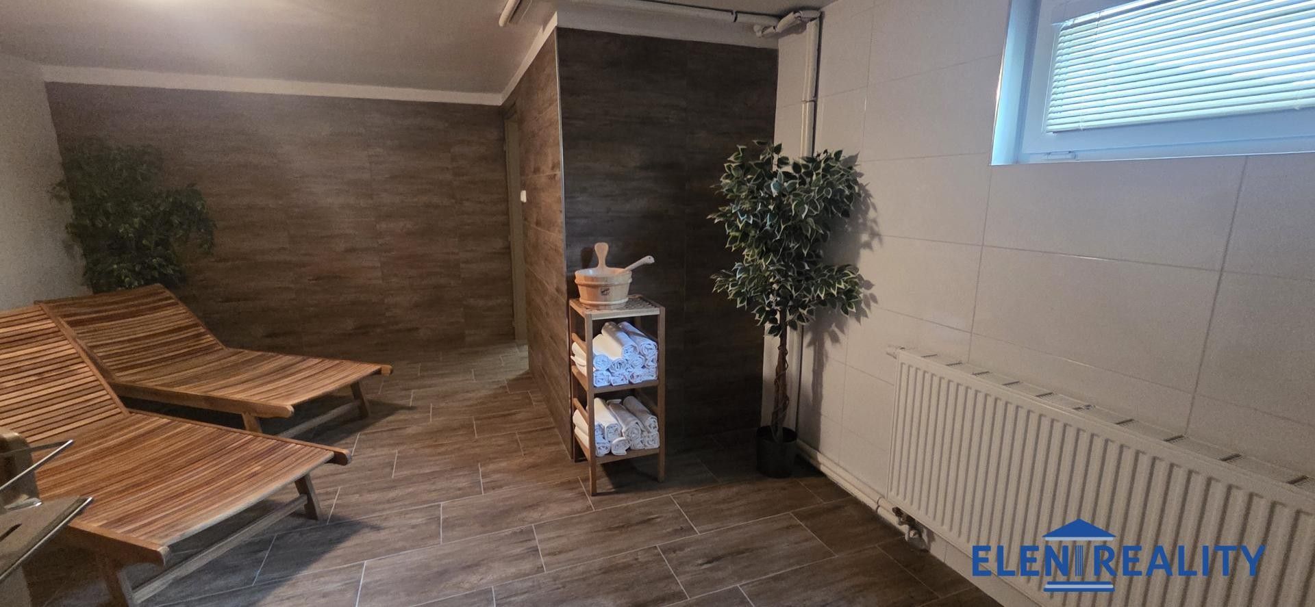 Prodej komerčního prostoru 320 m² - foto 31