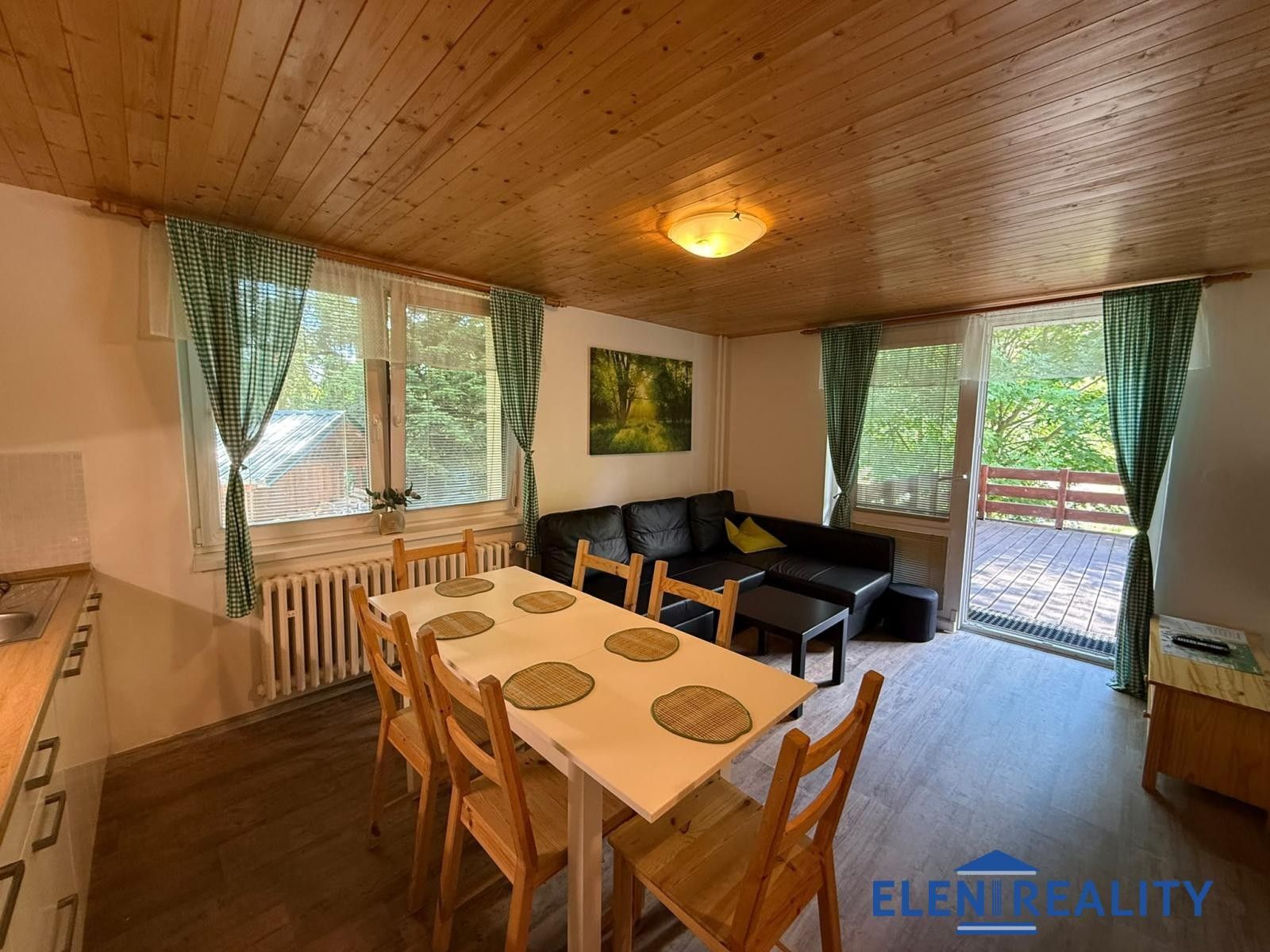 Prodej komerčního prostoru 320 m² - foto 32