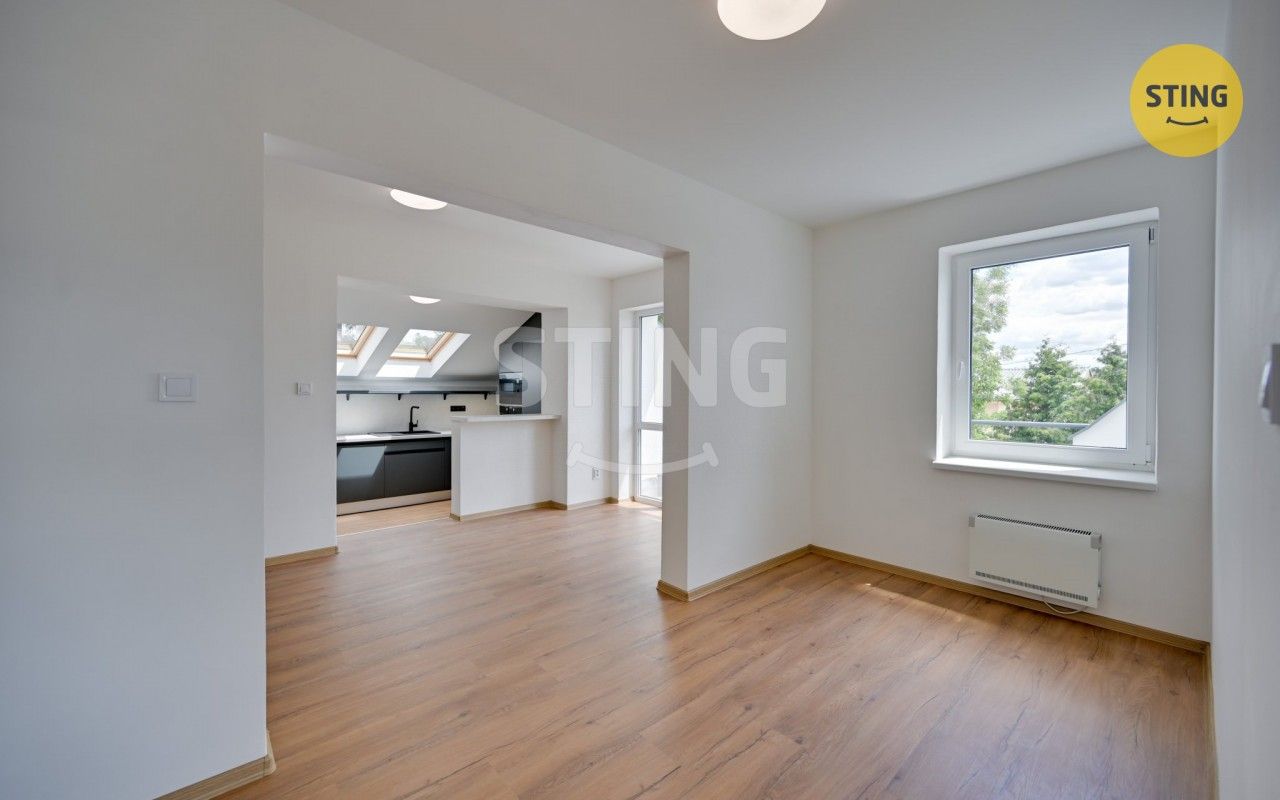 Prodej bytu 4+kk 105 m² - foto 3