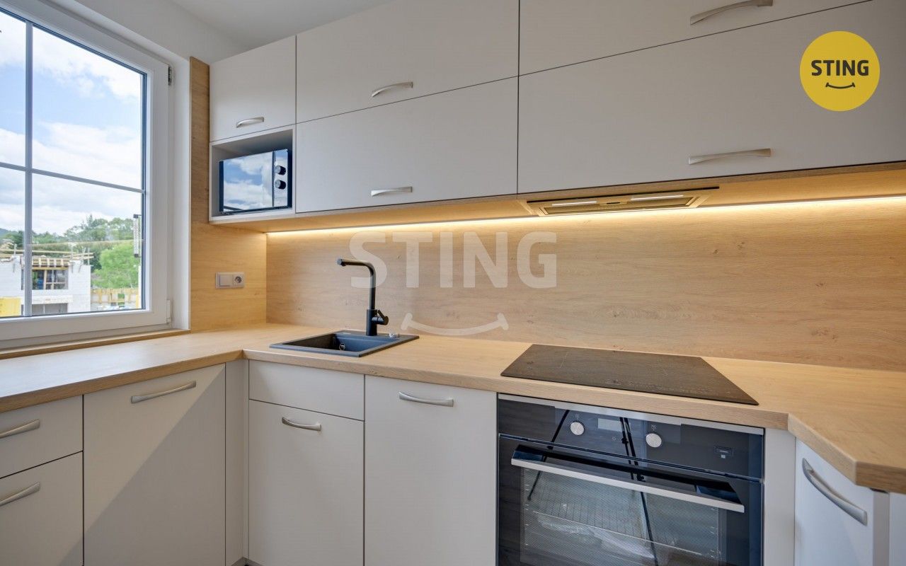 Prodej bytu 2+kk 70 m² - foto 1