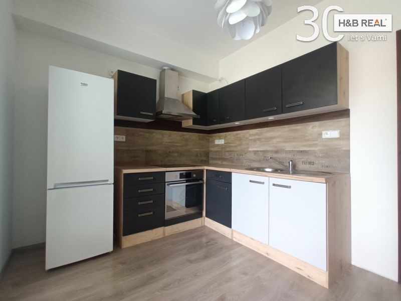 Pronájem bytu 1+kk 46 m² - foto 2