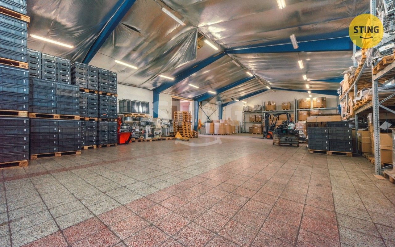 Prodej nemovitosti 1952 m² - foto 15