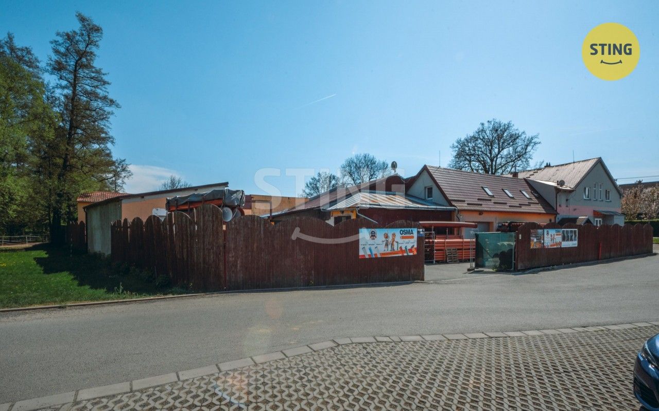 Prodej nemovitosti 1952 m² - foto 42