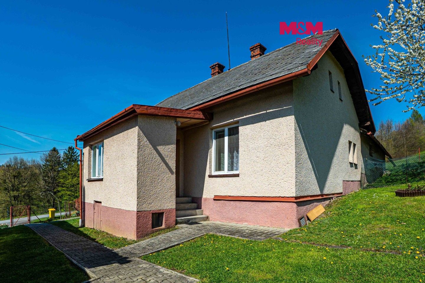 Prodej domu 65 m² - foto 1