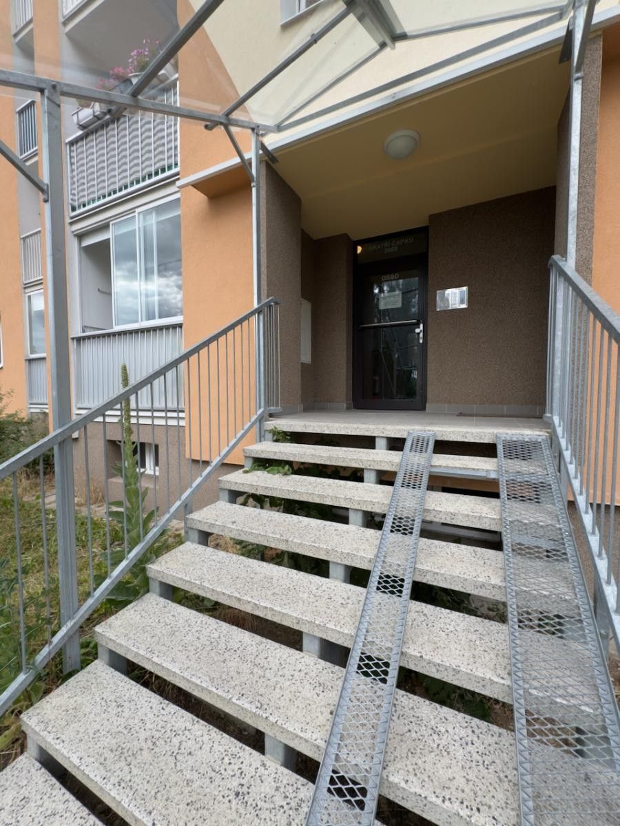 Prodej bytu 3+1 67 m² - foto 2