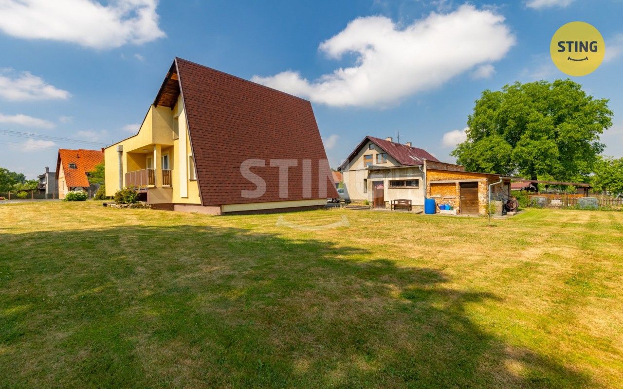 Prodej domu 230 m² - foto 1