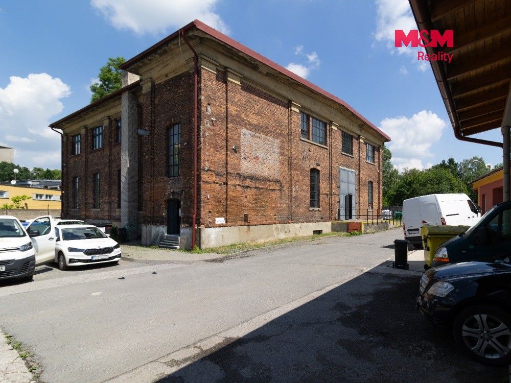 Pronájem komerčního prostoru 1500 m² - foto 2