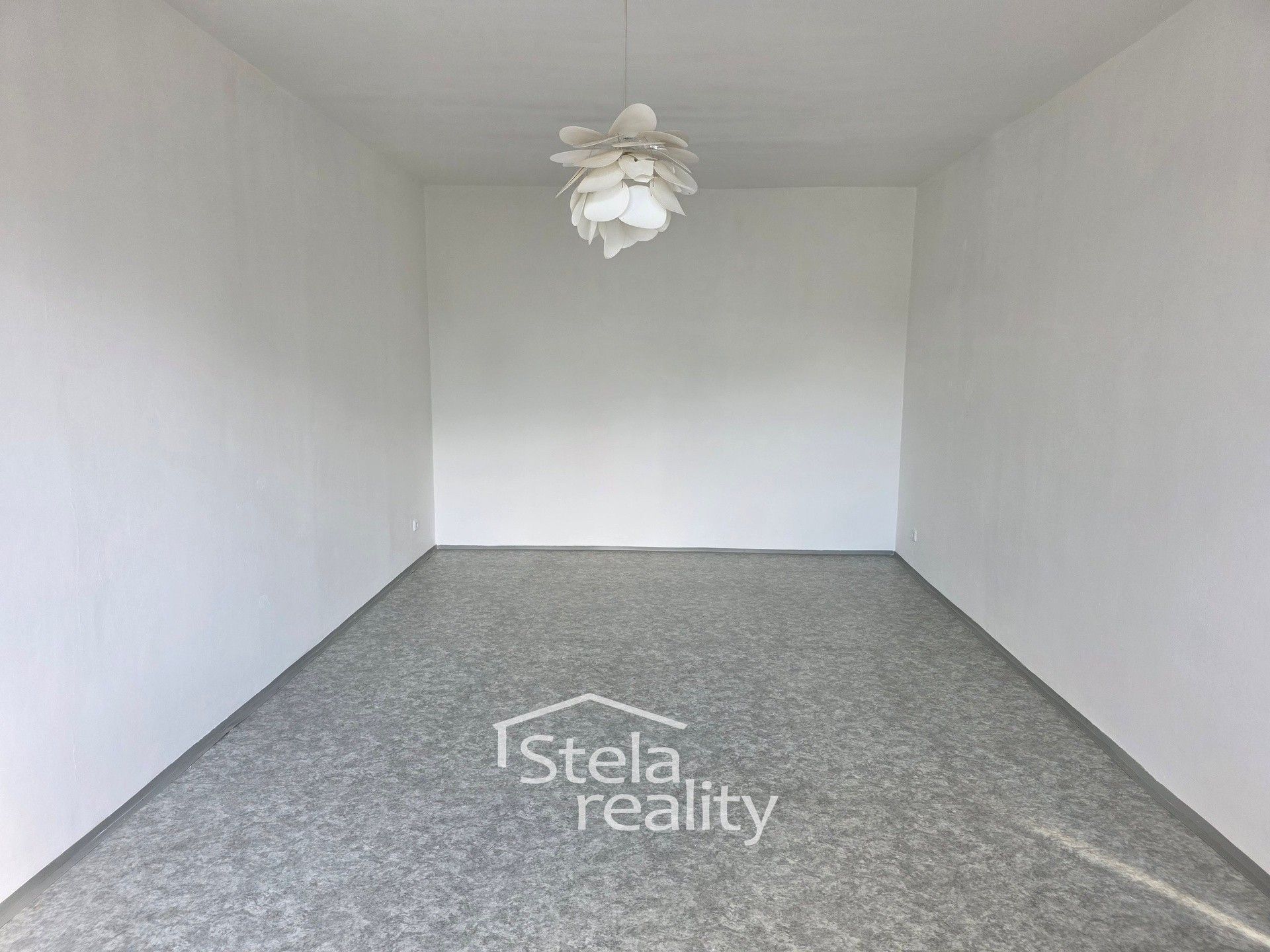 Pronájem bytu 1+1 44 m² - foto 3
