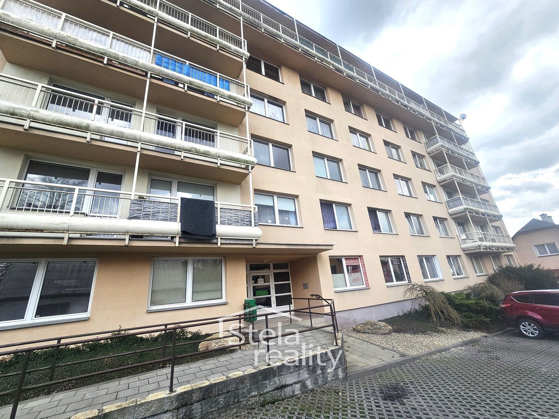 Pronájem bytu 1+1 44 m² - foto 7