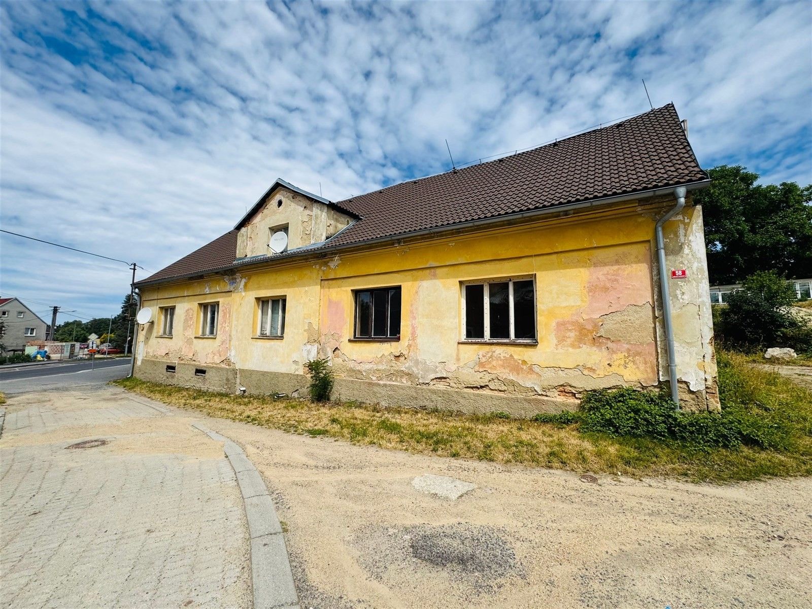 Prodej domu 360 m² - foto 1