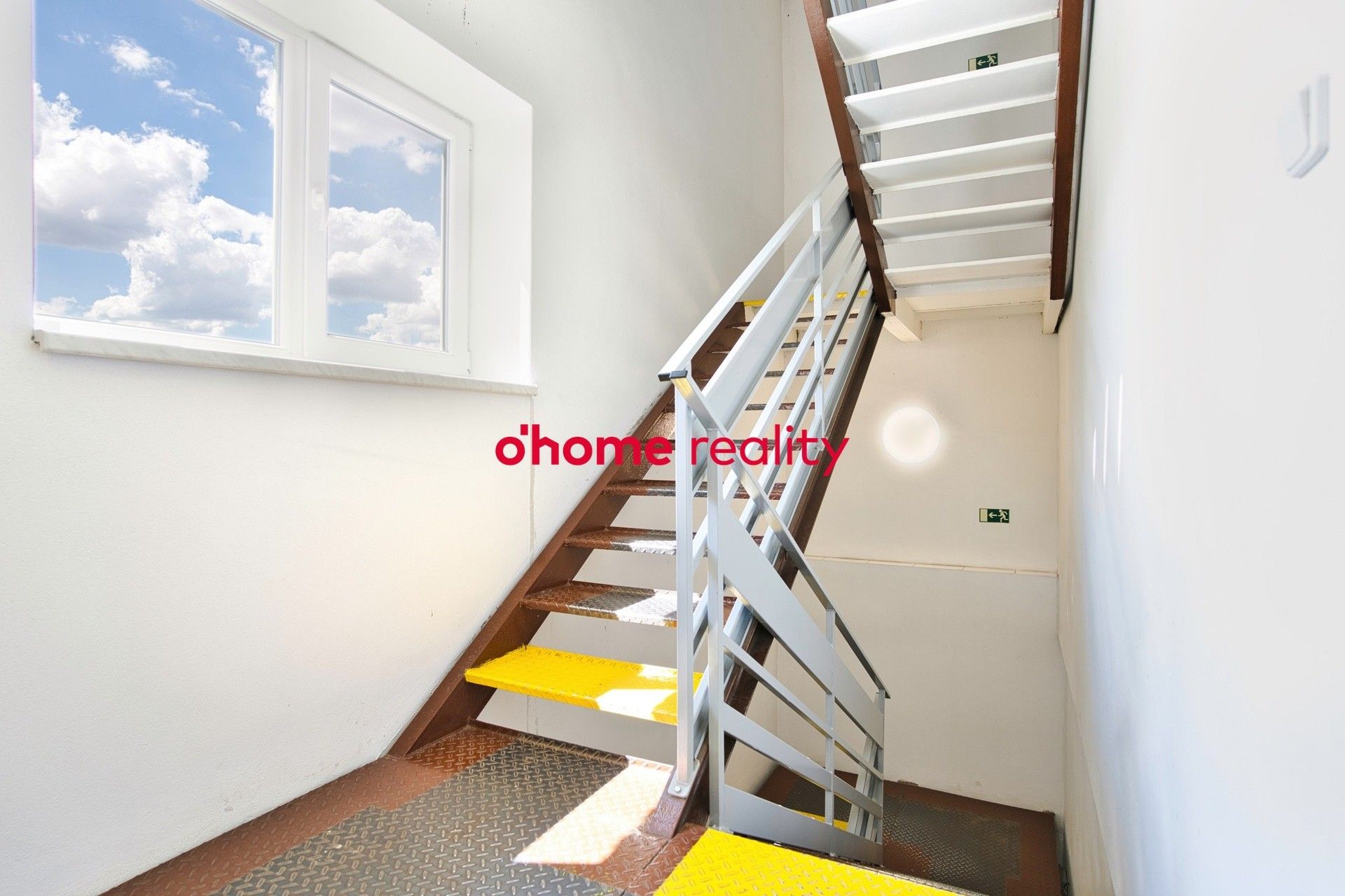 Prodej komerčního prostoru 1210 m² - foto 13