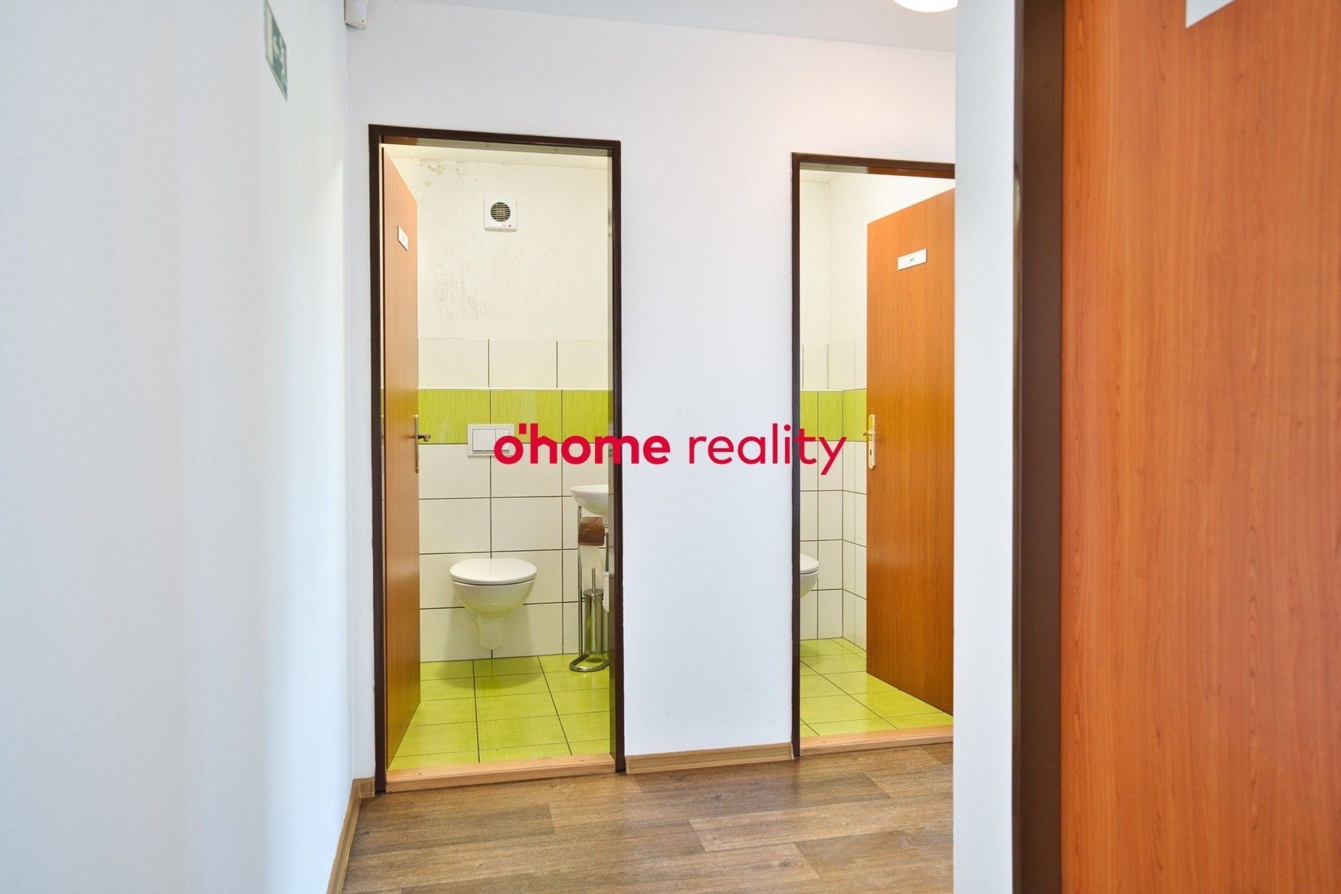 Prodej komerčního prostoru 1210 m² - foto 15