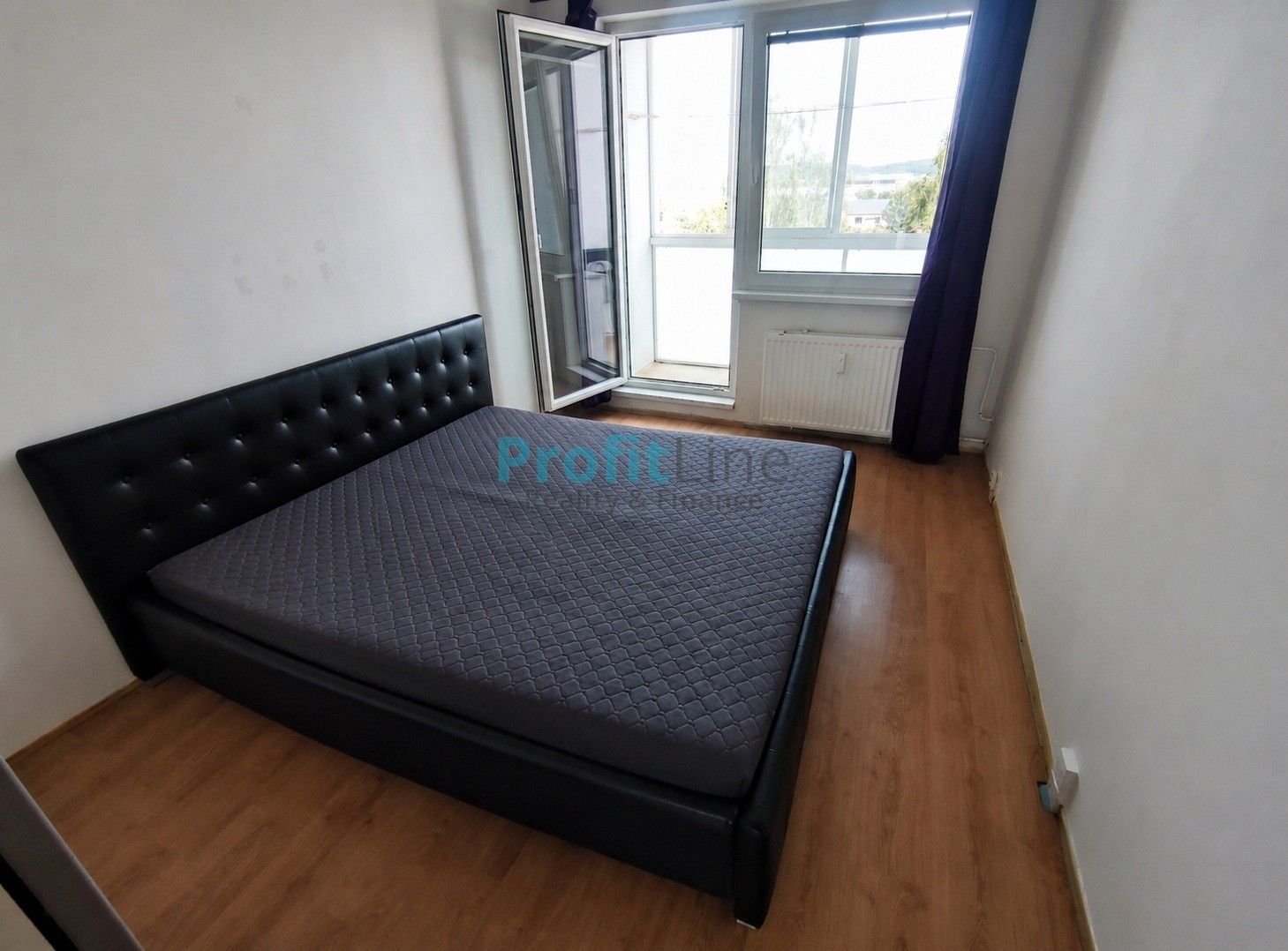 Pronájem bytu 3+1 70 m² - foto 4