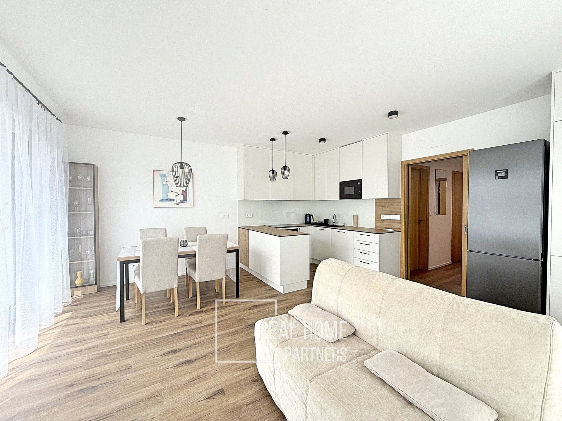 Pronájem bytu 3+kk 67 m² - foto 5