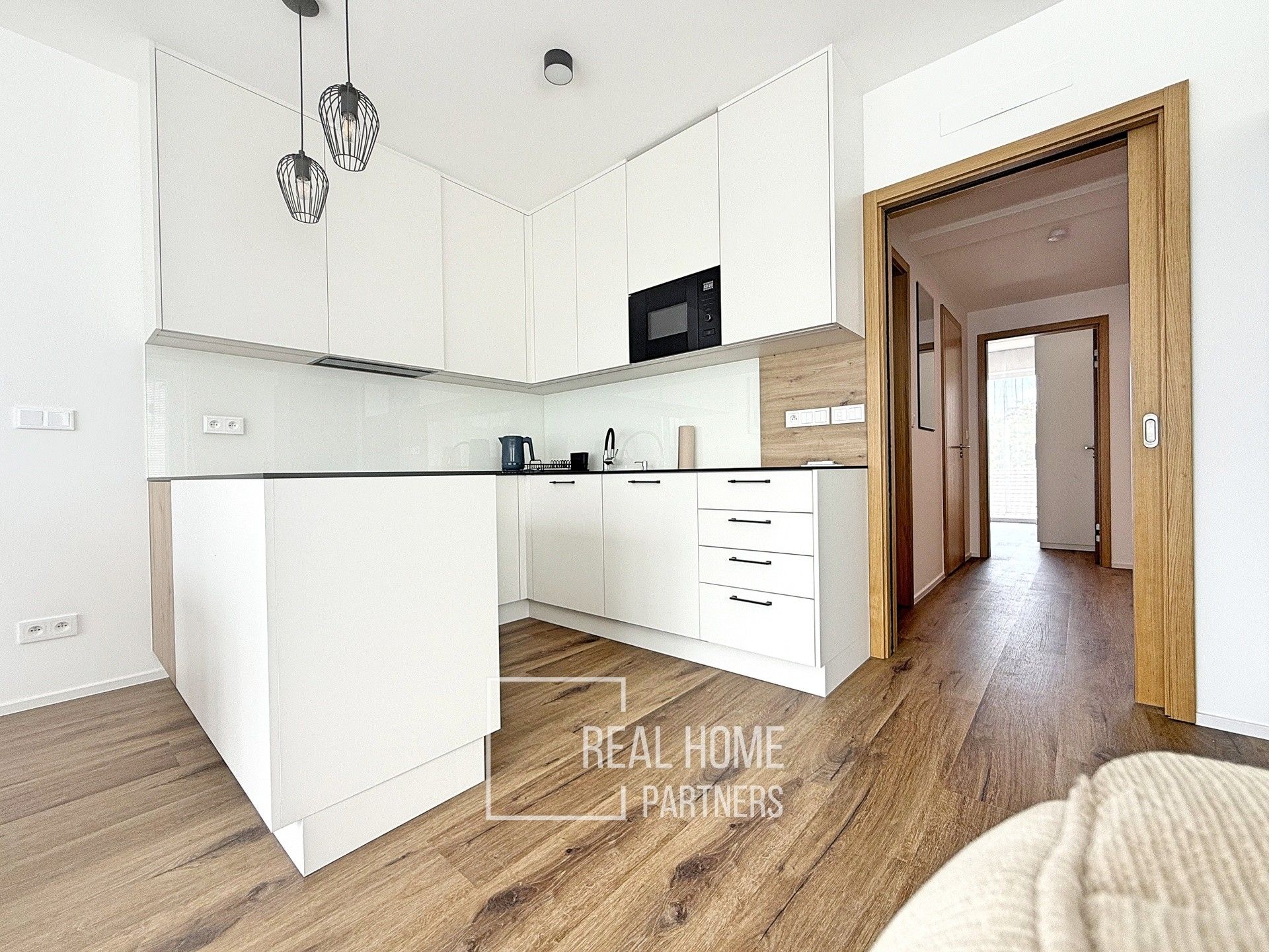 Pronájem bytu 3+kk 67 m² - foto 8