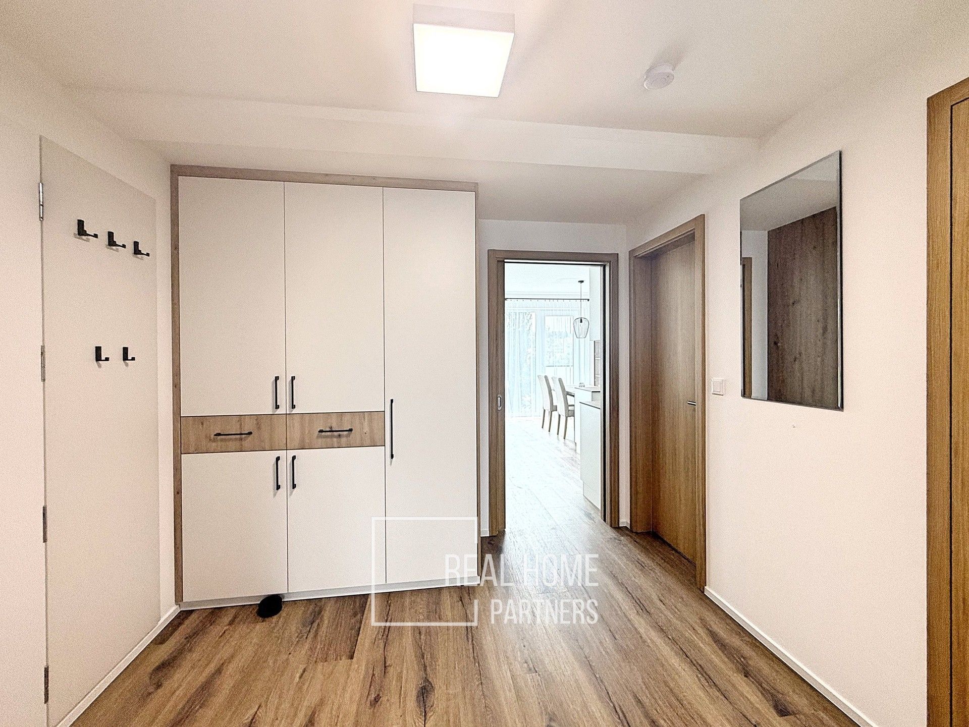 Pronájem bytu 3+kk 67 m² - foto 25
