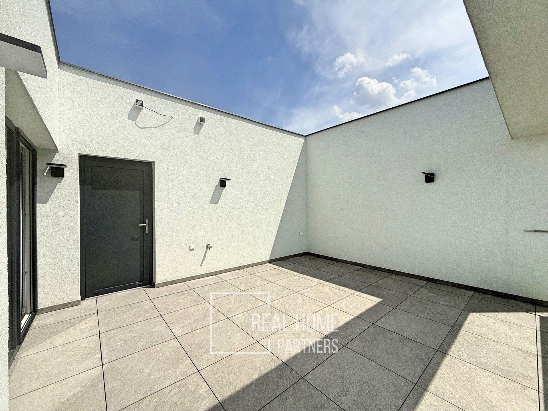 Pronájem bytu 3+kk 67 m² - foto 29
