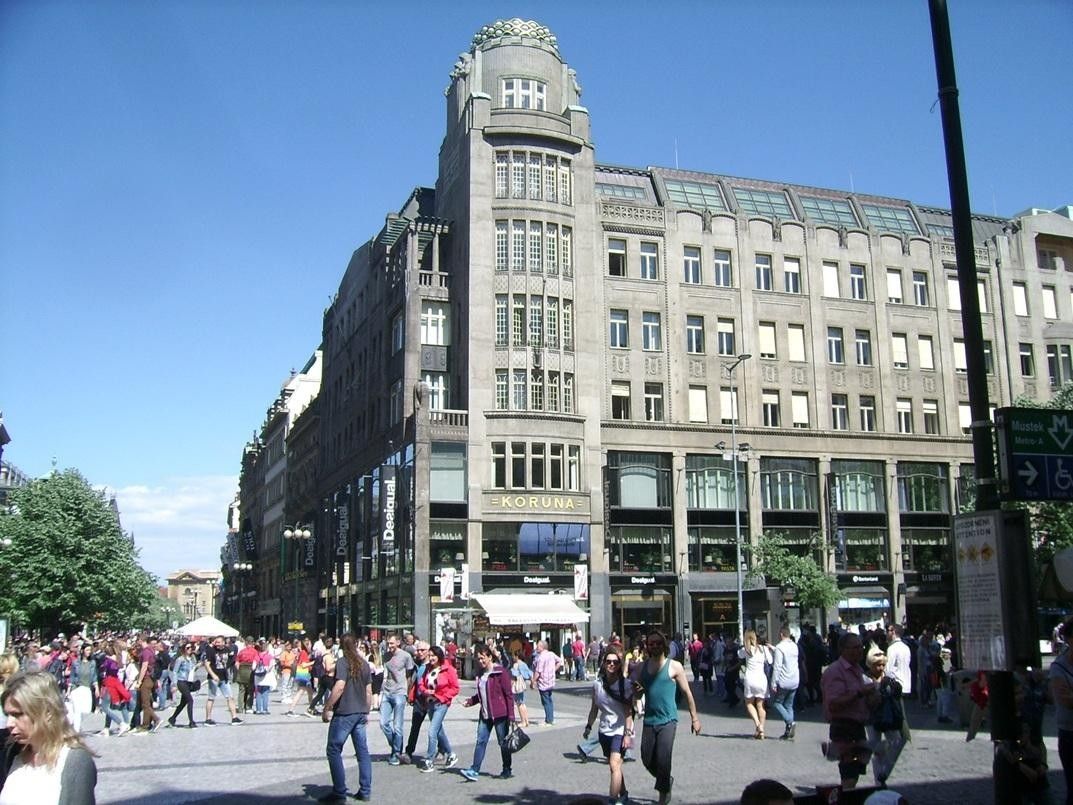 Pronájem komerčního prostoru 57 m² - foto 1