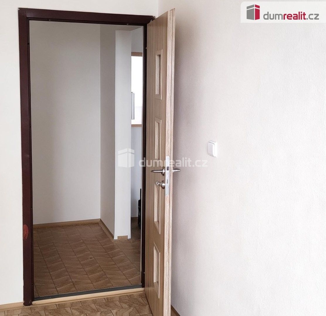 Pronájem bytu 2+kk 43 m² - foto 5