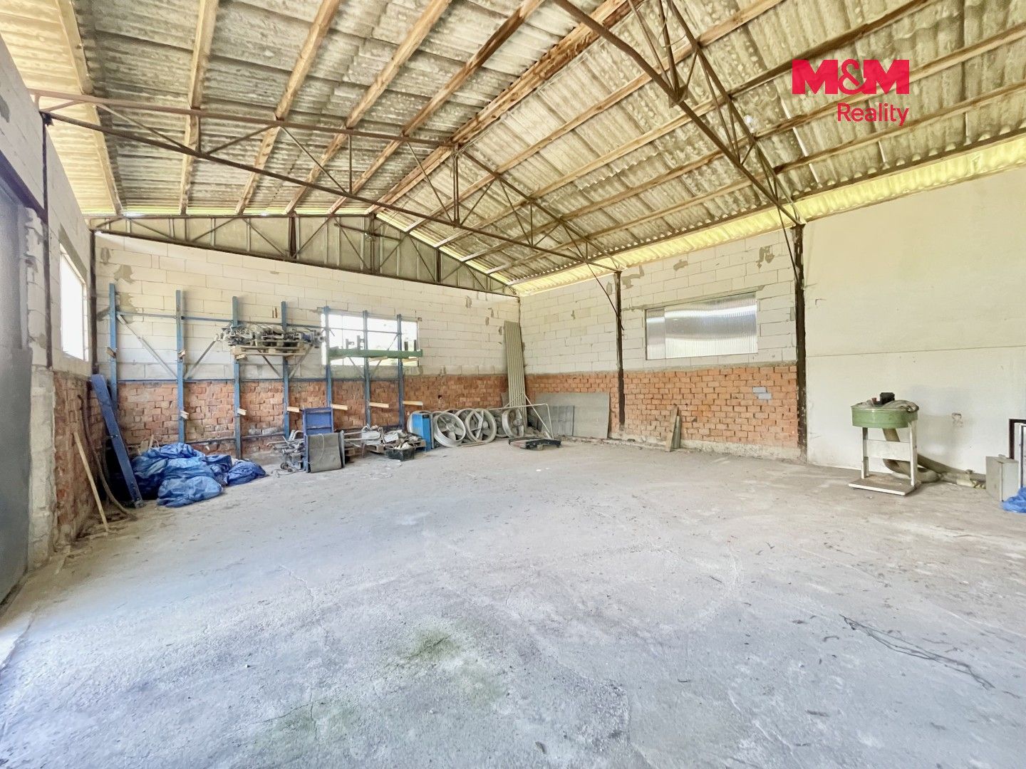 Prodej komerčního prostoru 1050 m² - foto 7