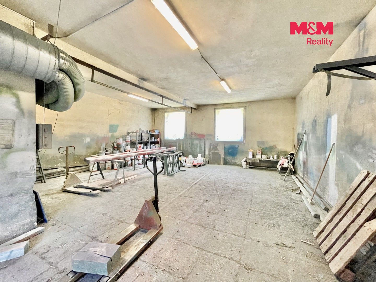 Prodej komerčního prostoru 1050 m² - foto 8