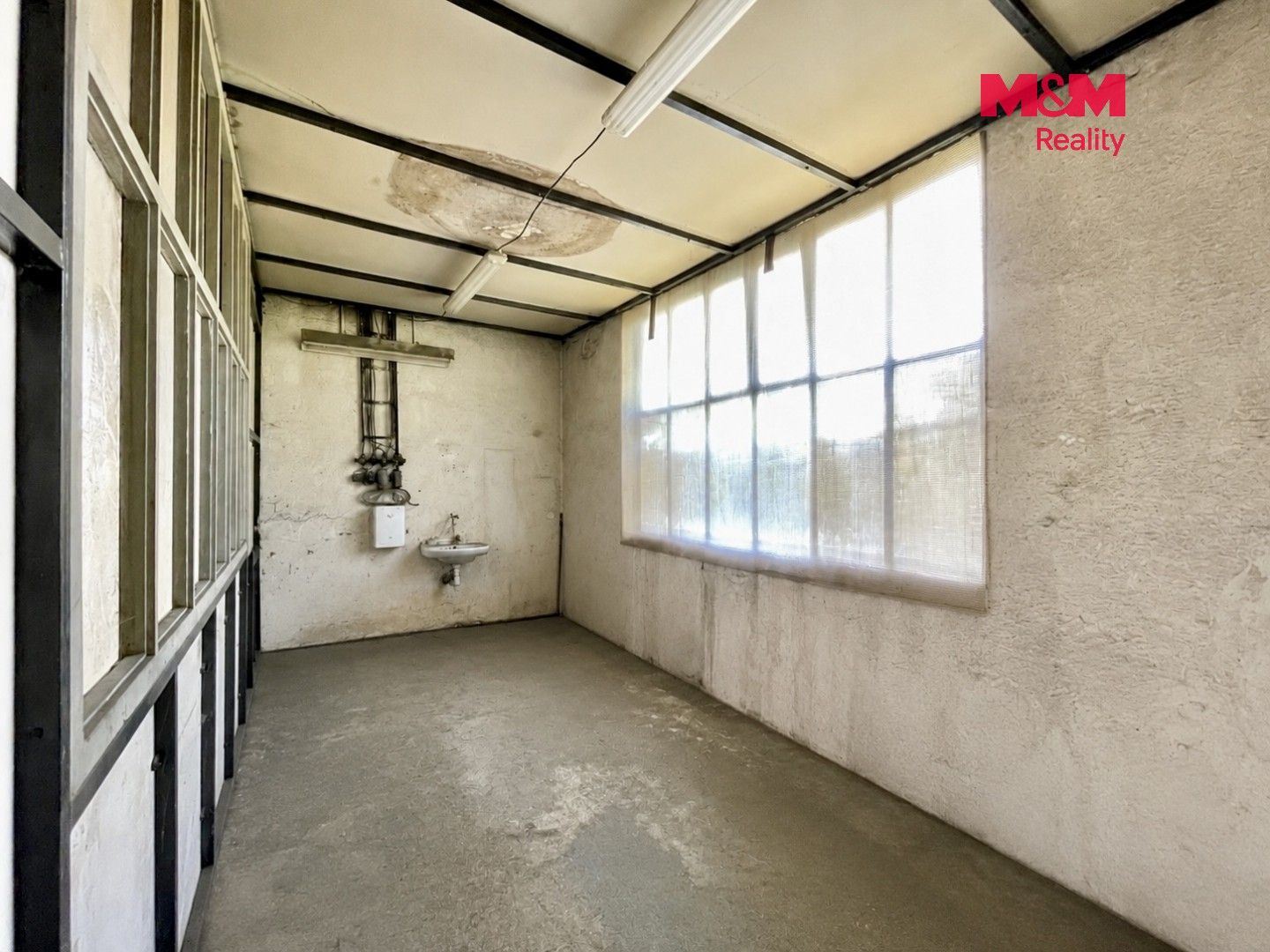 Prodej komerčního prostoru 1050 m² - foto 26