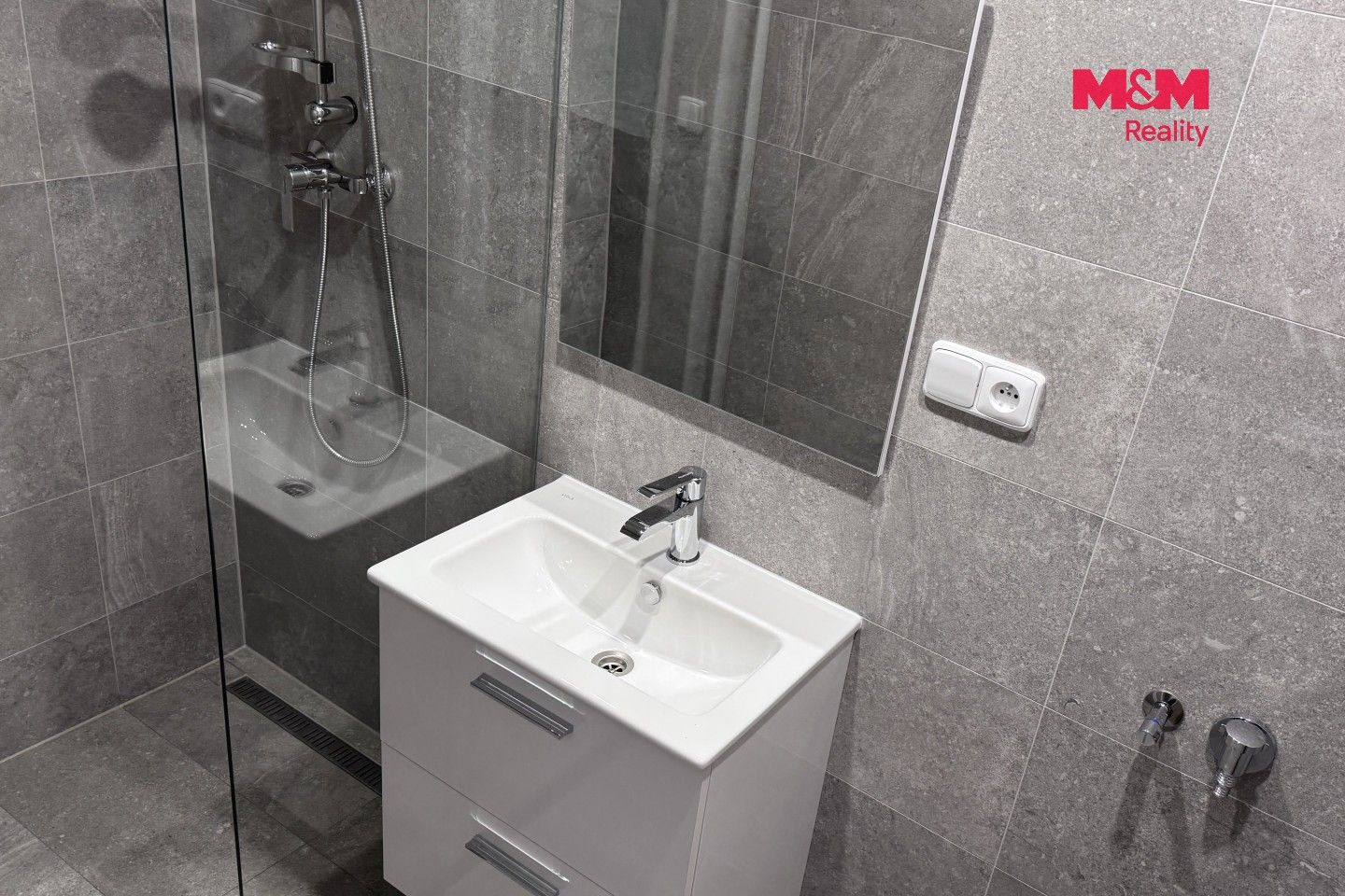 Pronájem bytu 3+1 53 m² - foto 6