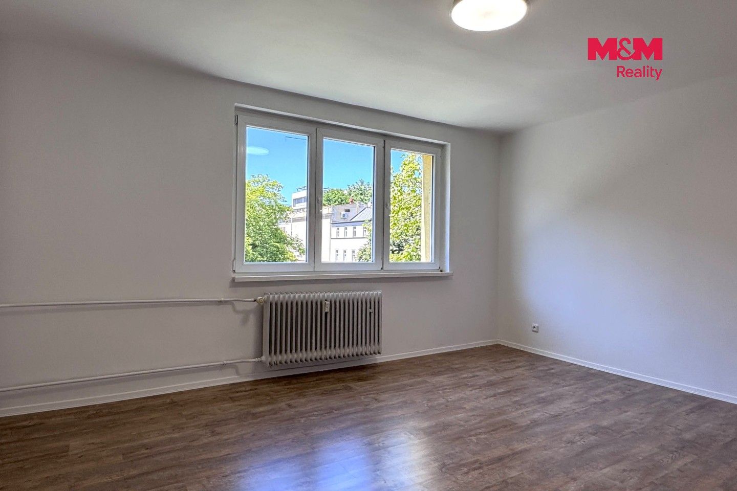Pronájem bytu 3+1 53 m² - foto 8