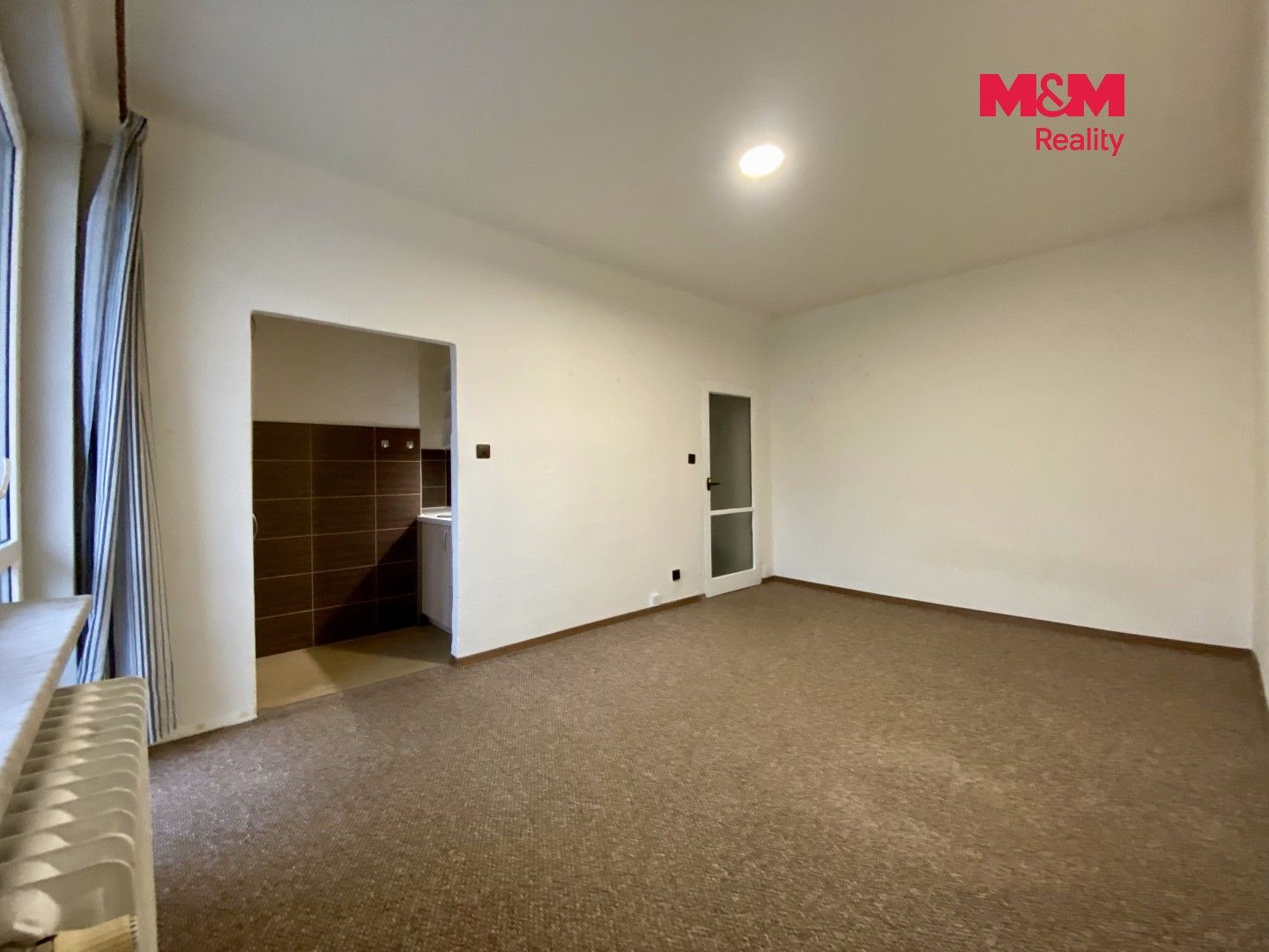 Pronájem bytu 1+kk 28 m² - foto 3