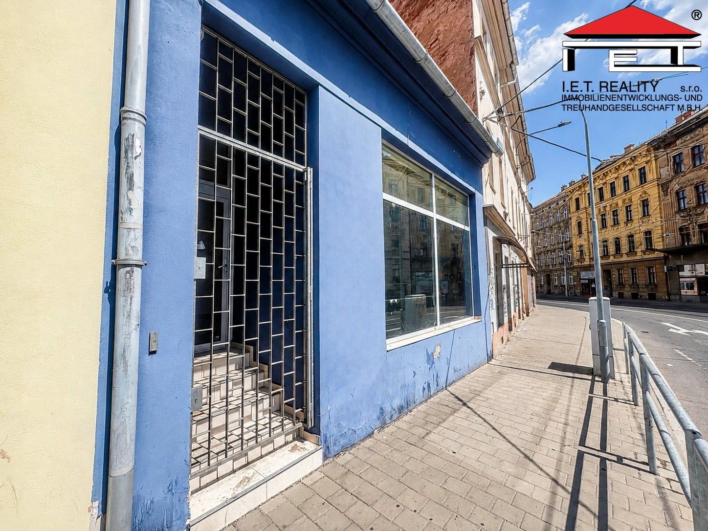 Pronájem komerčního prostoru 138 m² - foto 4