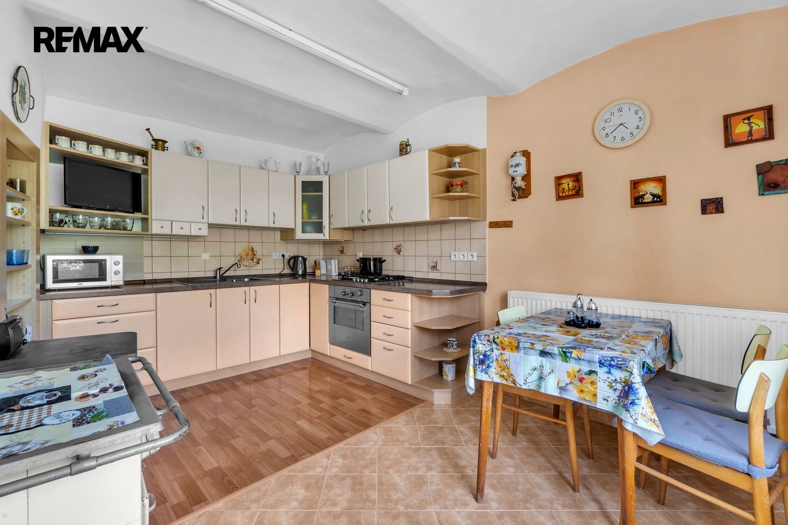 Prodej domu 232 m² - foto 4