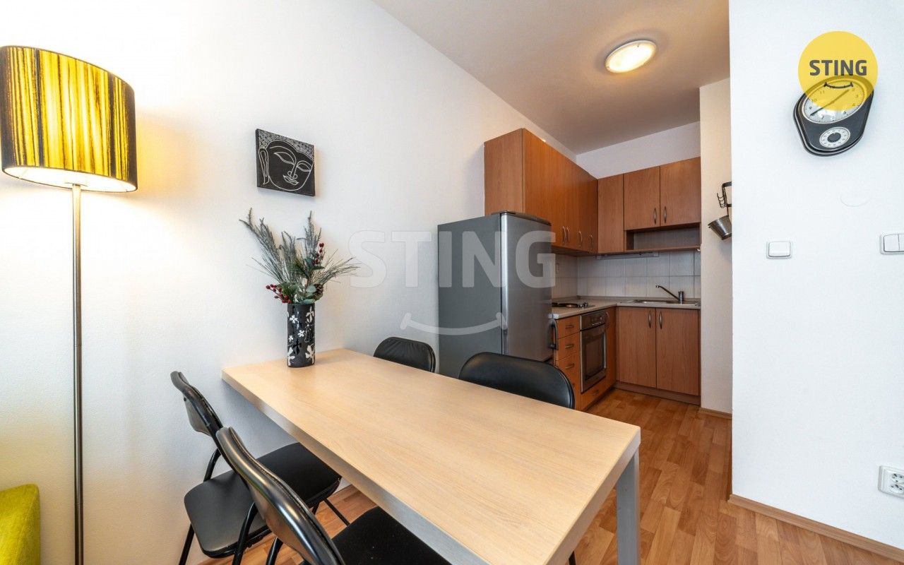 Prodej bytu 1+kk 30 m² - foto 9