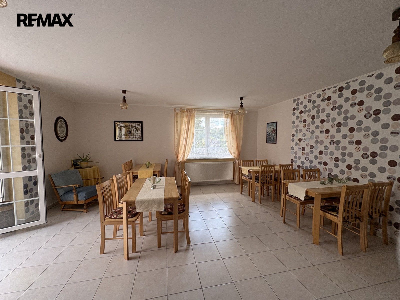 Prodej komerčního prostoru 490 m² - foto 13