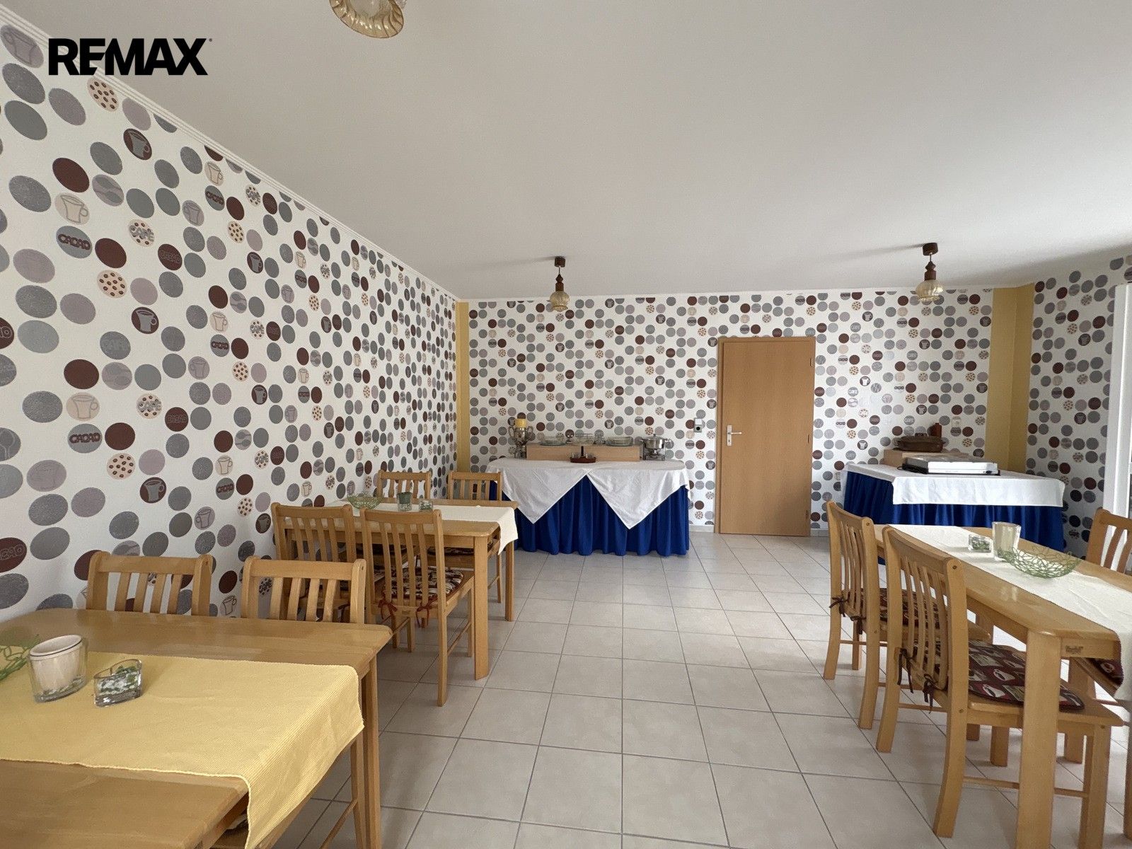 Prodej komerčního prostoru 490 m² - foto 14