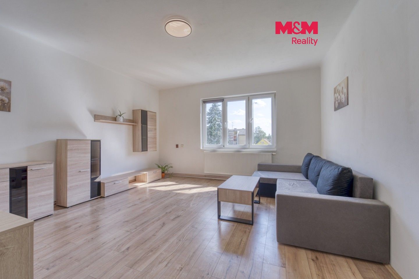 Pronájem bytu 3+1 72 m² - foto 1