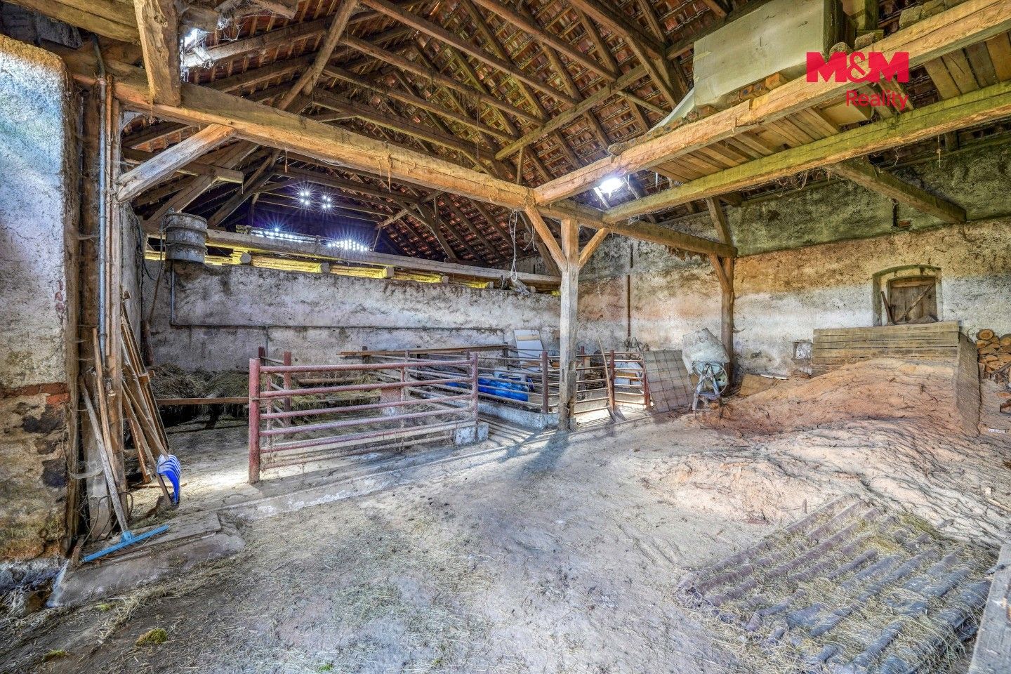 Prodej komerčního prostoru 171 m² - foto 29