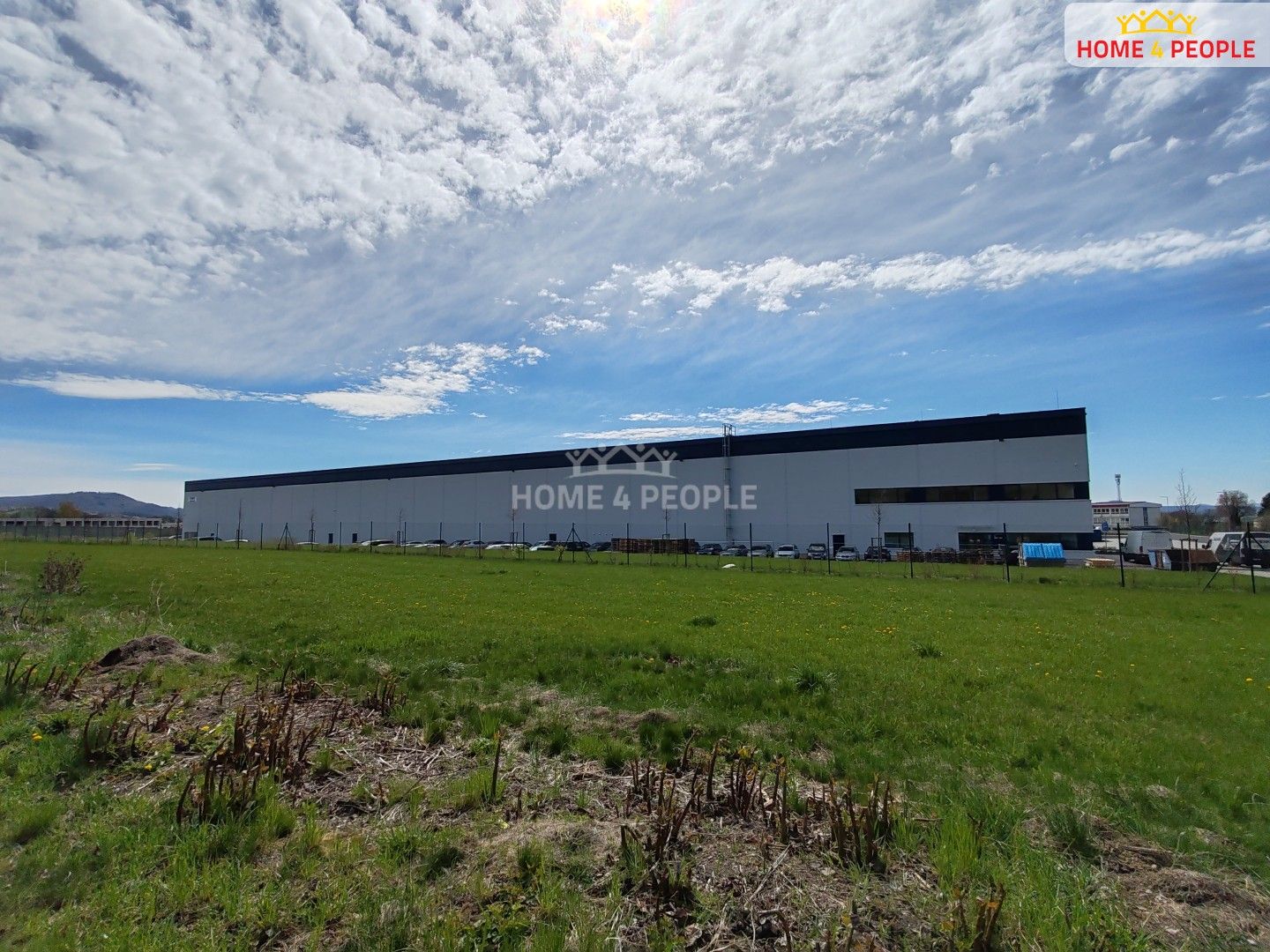 Pronájem komerčního prostoru 4400 m² - foto 3