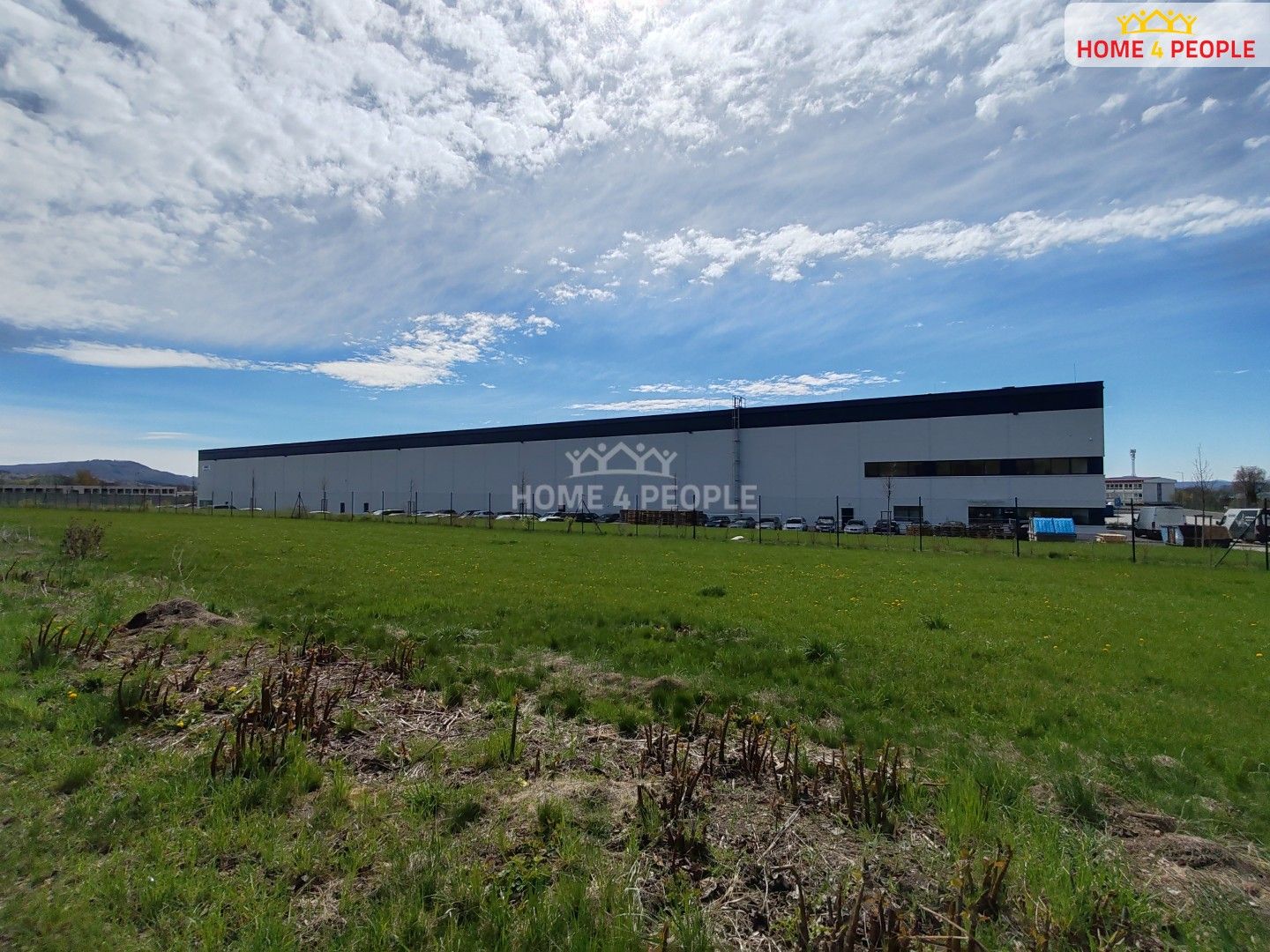 Pronájem komerčního prostoru 4400 m² - foto 4