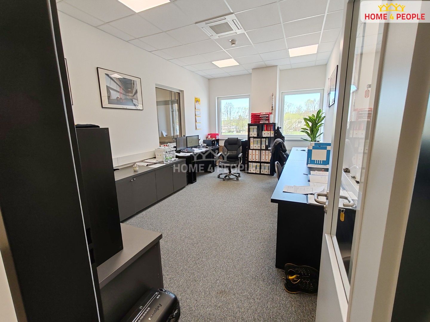 Pronájem komerčního prostoru 4400 m² - foto 23