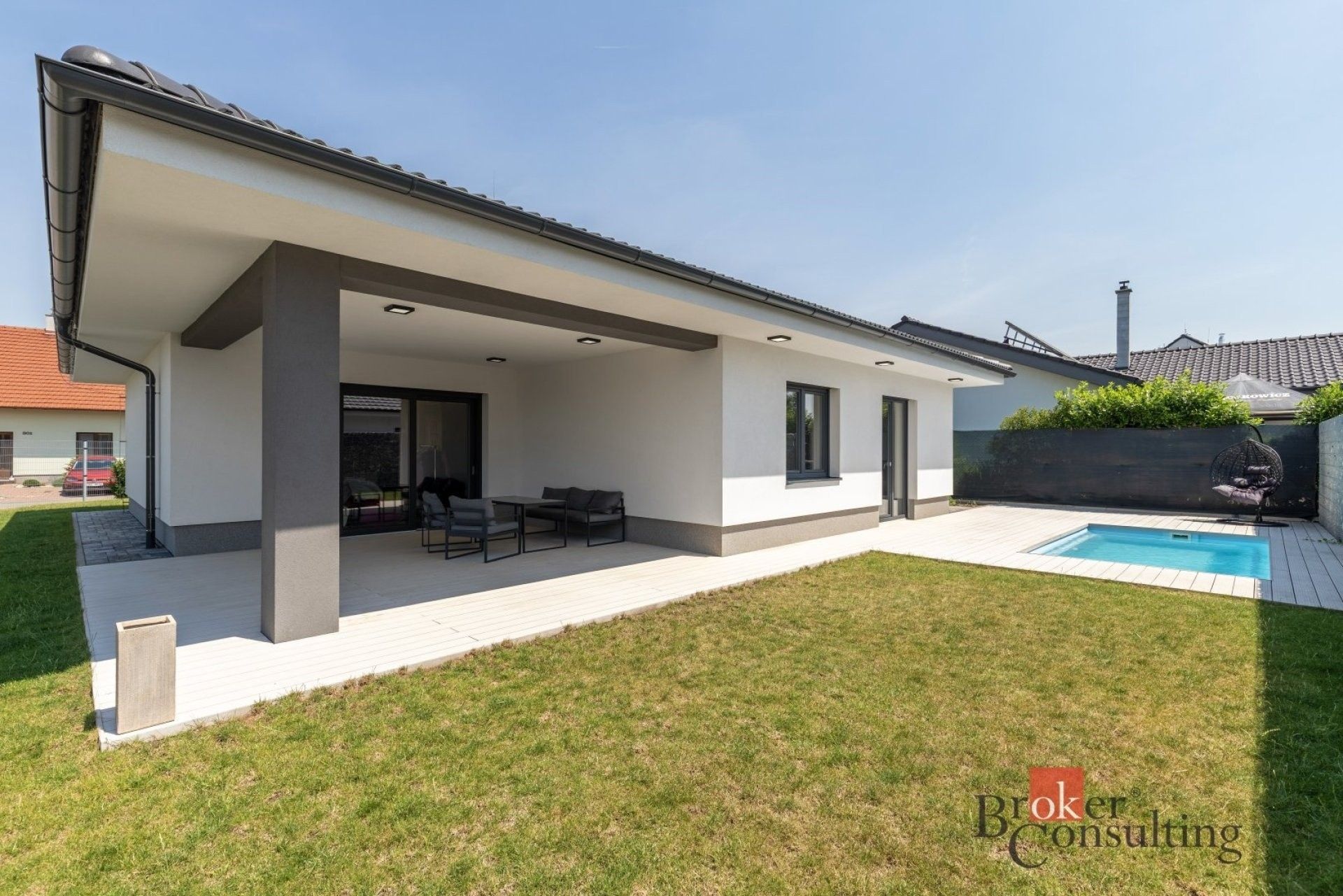 Prodej nemovitosti 119 m² - foto 1