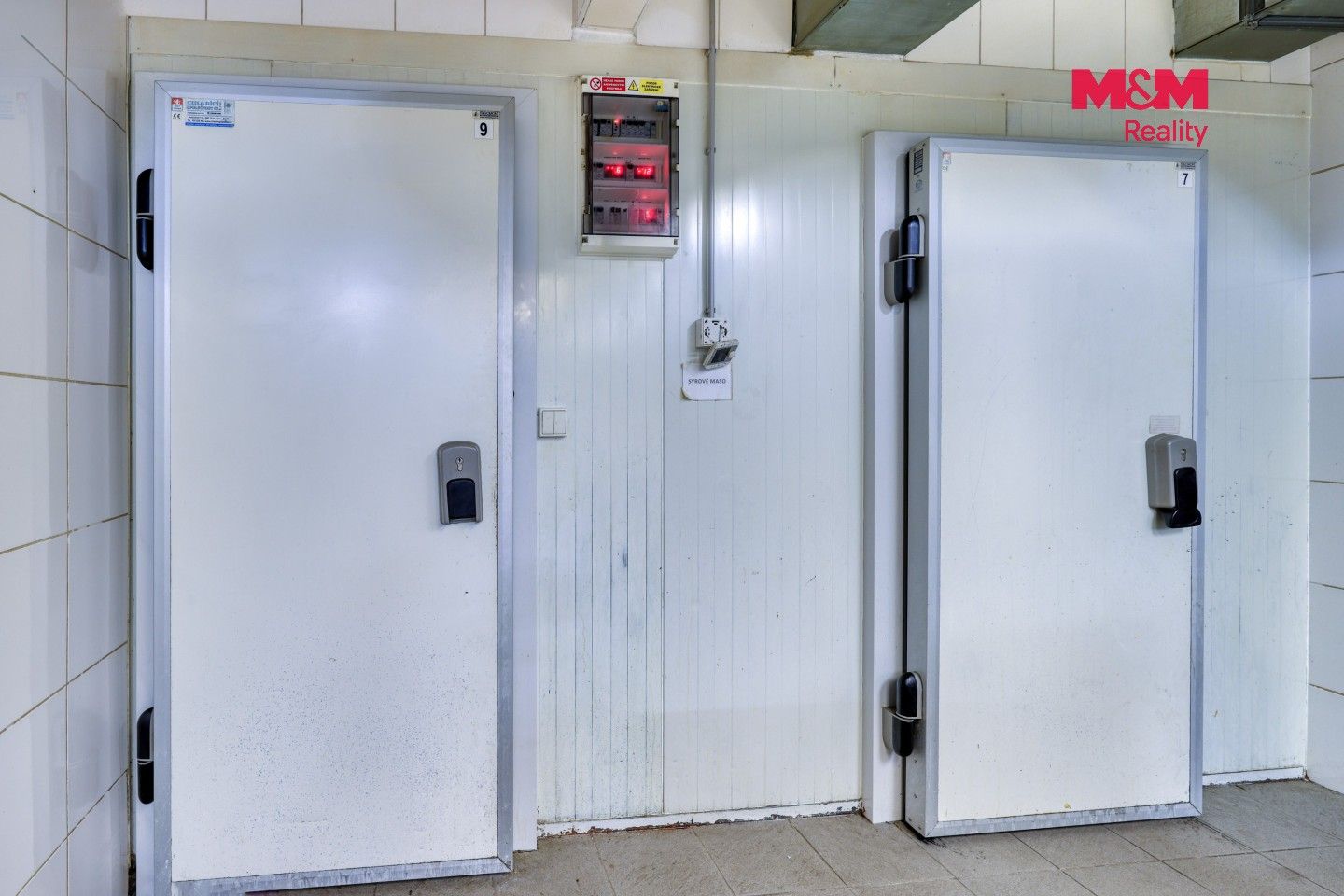 Prodej komerčního prostoru 8700 m² - foto 19