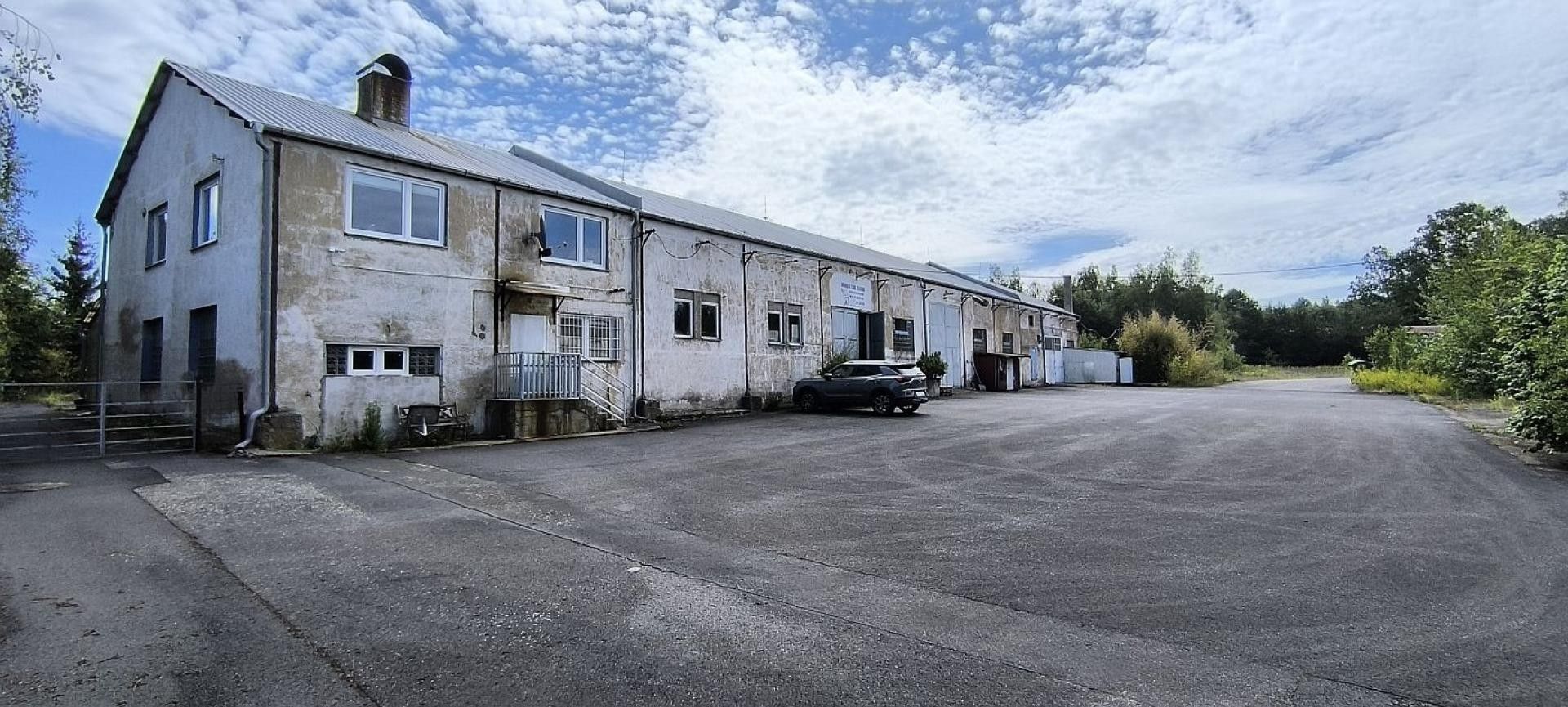 Prodej nemovitosti 5391 m² - foto 3