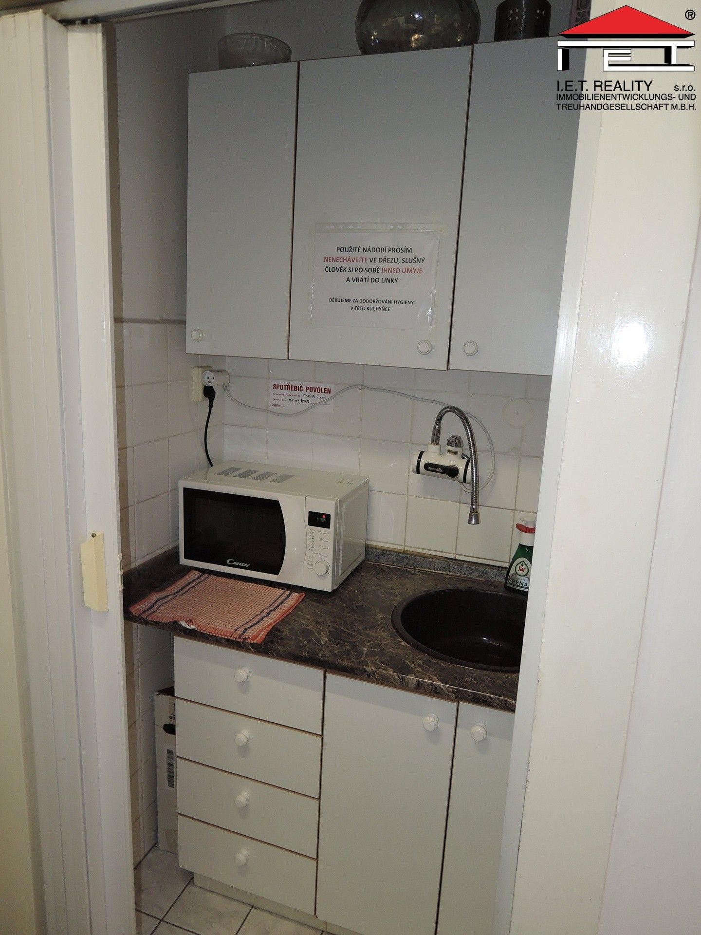 Pronájem komerčního prostoru 10 m² - foto 12