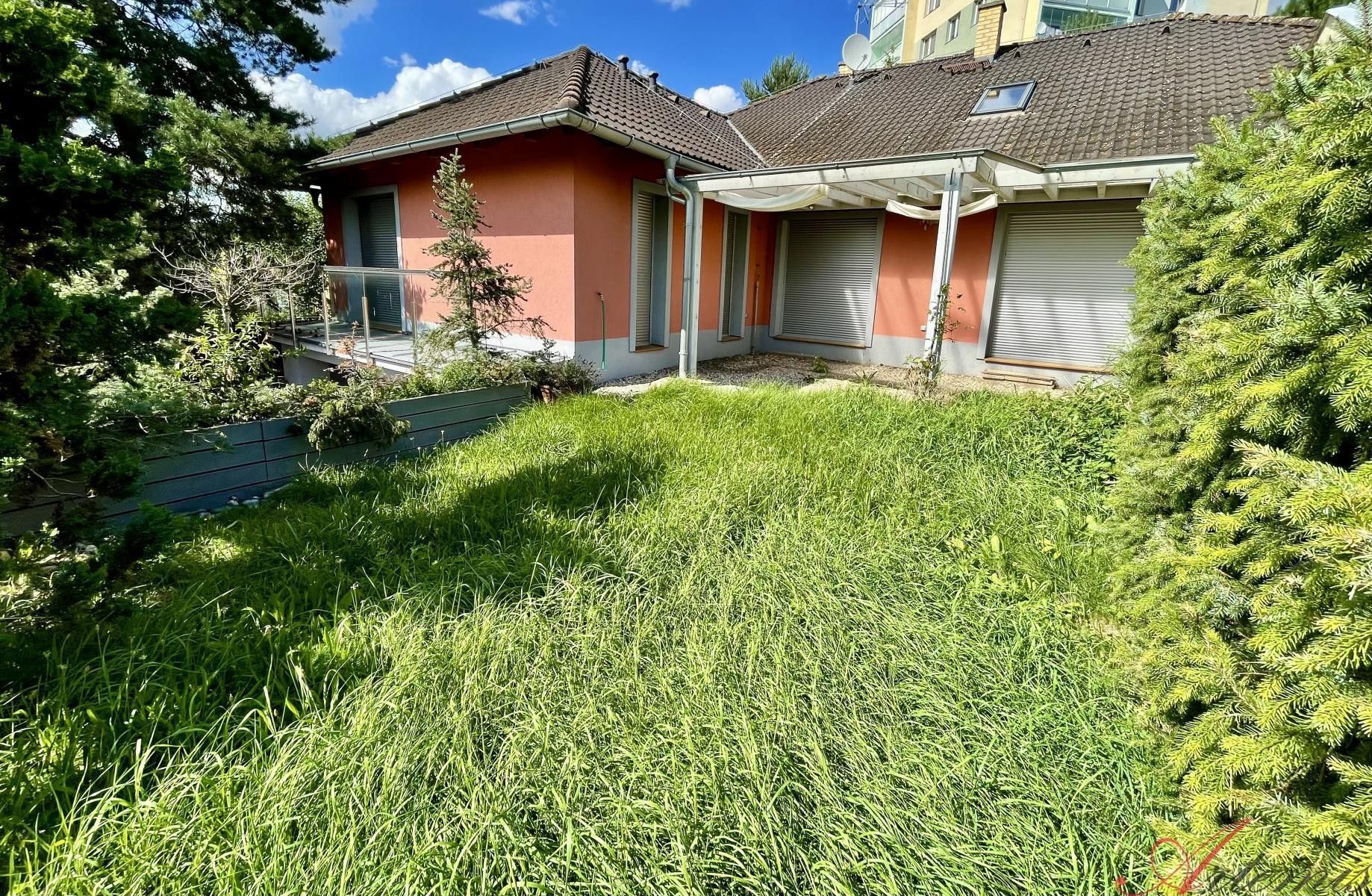 Prodej domu 380 m² - foto 1