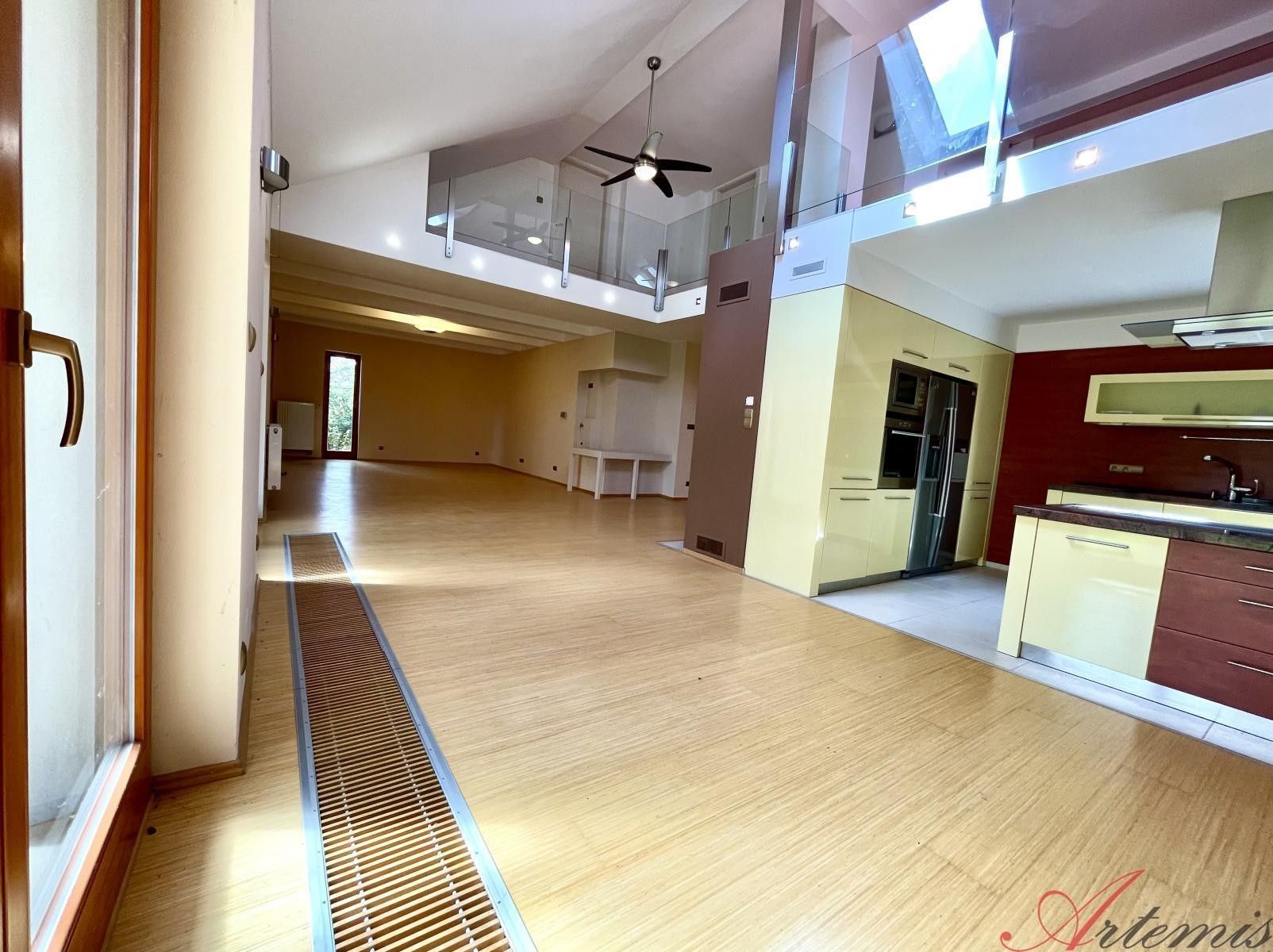 Prodej domu 380 m² - foto 9